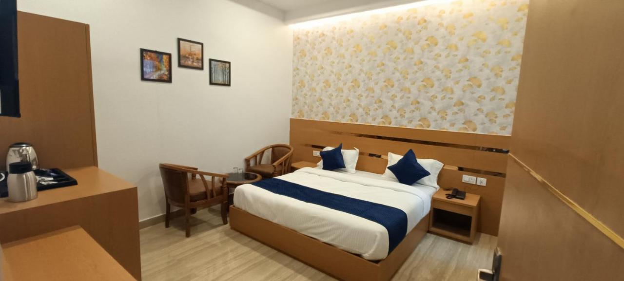 Hotel Royal Casa Lucknow Luaran gambar