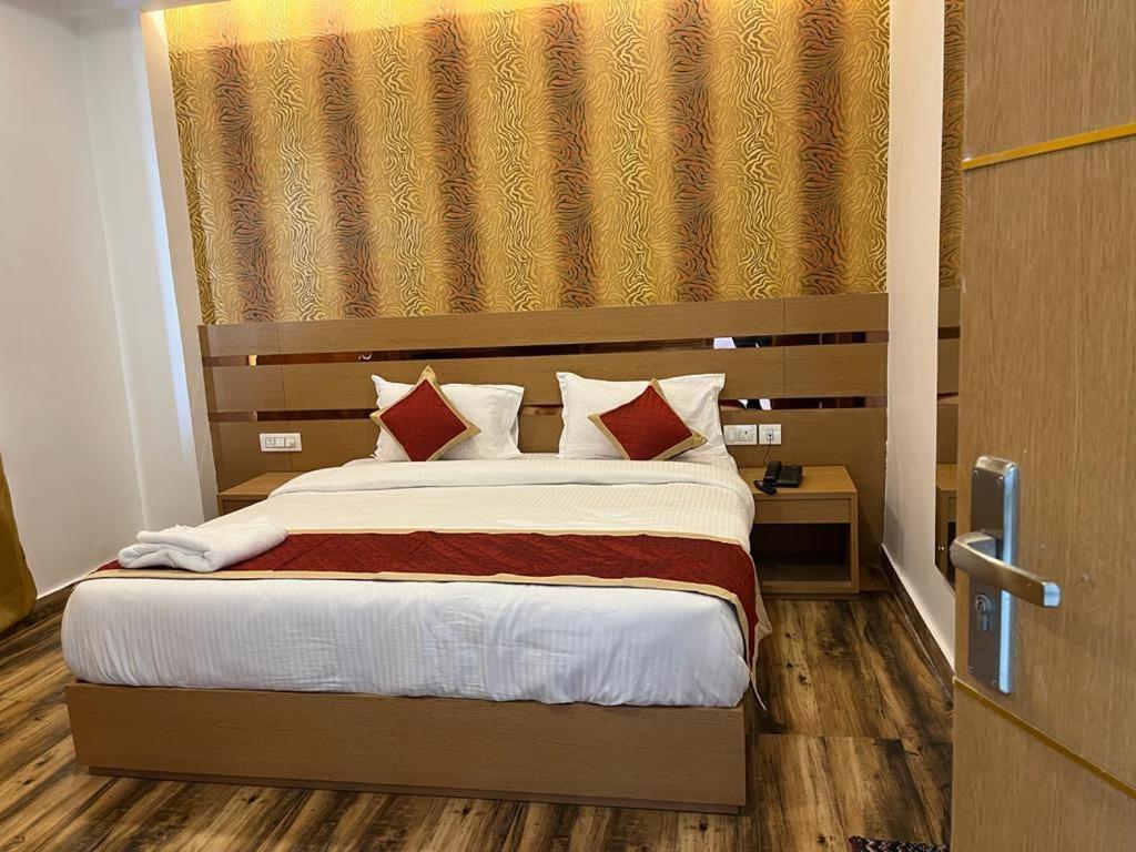 Hotel Royal Casa Lucknow Luaran gambar