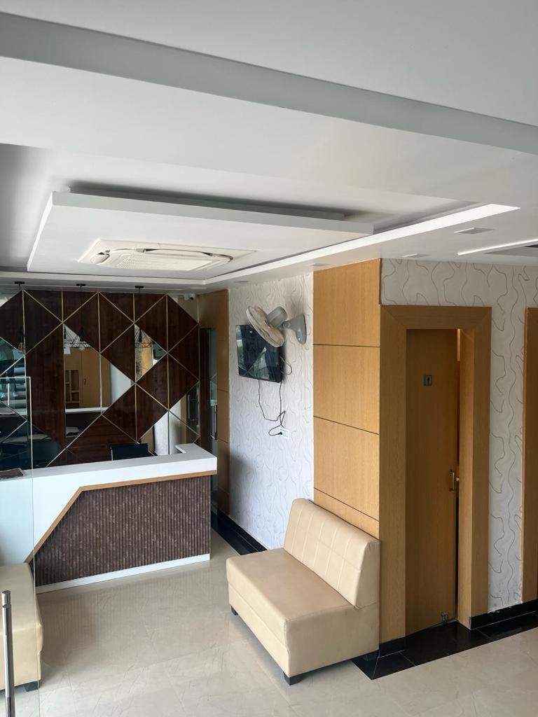 Hotel Royal Casa Lucknow Luaran gambar
