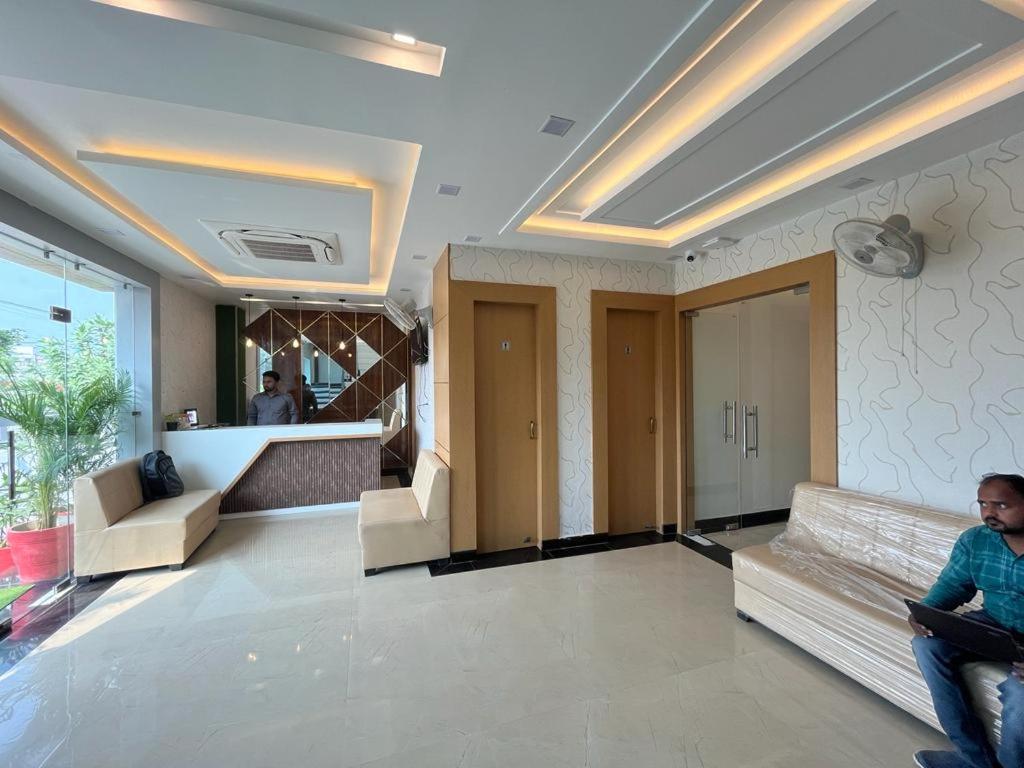 Hotel Royal Casa Lucknow Luaran gambar