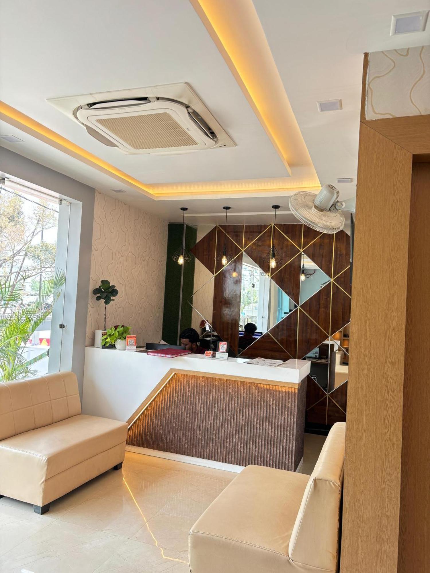 Hotel Royal Casa Lucknow Luaran gambar