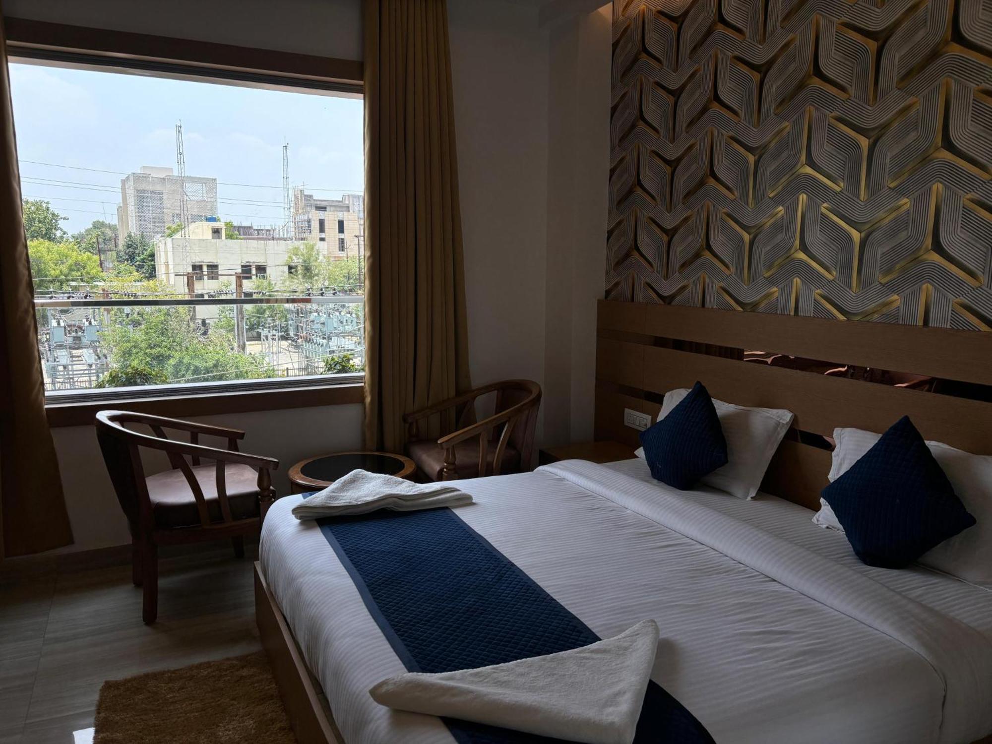 Hotel Royal Casa Lucknow Luaran gambar
